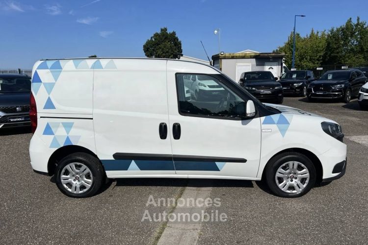 Fiat Doblo II 1.6 BlueHDi 75ch 3Places Clim Régulateur 10750€ H.T. TVA20% - <small></small> 12.900 € <small>TTC</small> - #8