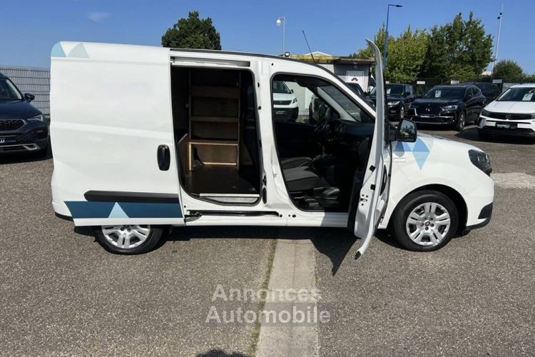 Fiat Doblo II 1.6 BlueHDi 75ch 3Places Clim Régulateur 10750€ H.T. TVA20% - <small></small> 12.900 € <small>TTC</small> - #9