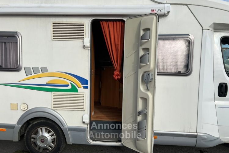 Fiat Ducato 2.8D 87CH CAMPING CAR - <small></small> 31.990 € <small>TTC</small> - #25