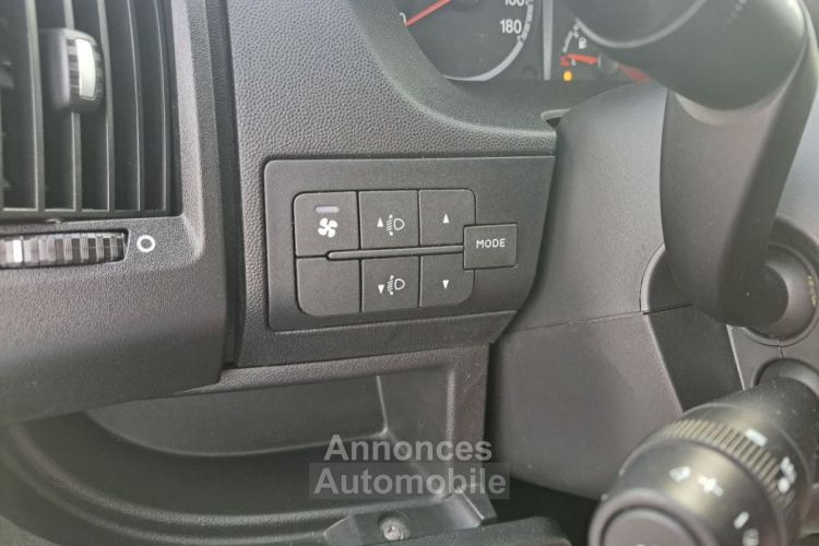 Fiat Ducato 3.0 C H1 2.0 Mjt 115 9PL - <small></small> 15.990 € <small>TTC</small> - #13