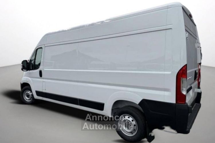 Fiat Ducato FOURGON TOLE 3.5 M H2 SetS 140 CH - <small></small> 35.990 € <small>TTC</small> - #4