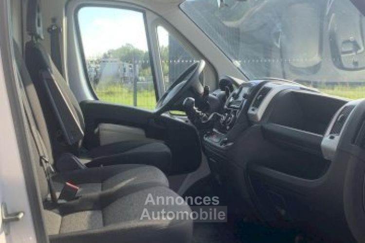 Fiat Ducato III 2.3 MULTIJET 130 CV PACK PRO NAV 30m3 - <small></small> 17.990 € <small>TTC</small> - #3