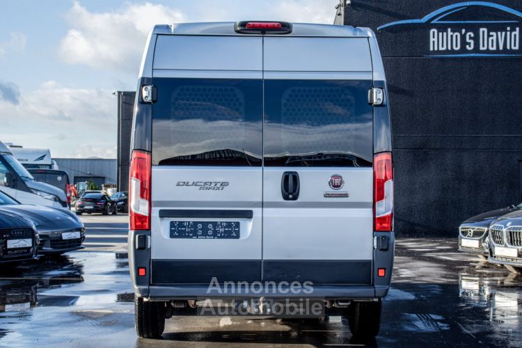 Fiat Ducato Maxi 9 Plaatsen 2.3 EcoJet Minibus - 1STE EIGENAAR - DVD - AIRCO - CAMERA - TREKHAAK - SFEERVERLICHTING - 230V - EURO 6 - <small></small> 18.500 € <small>TTC</small> - #8