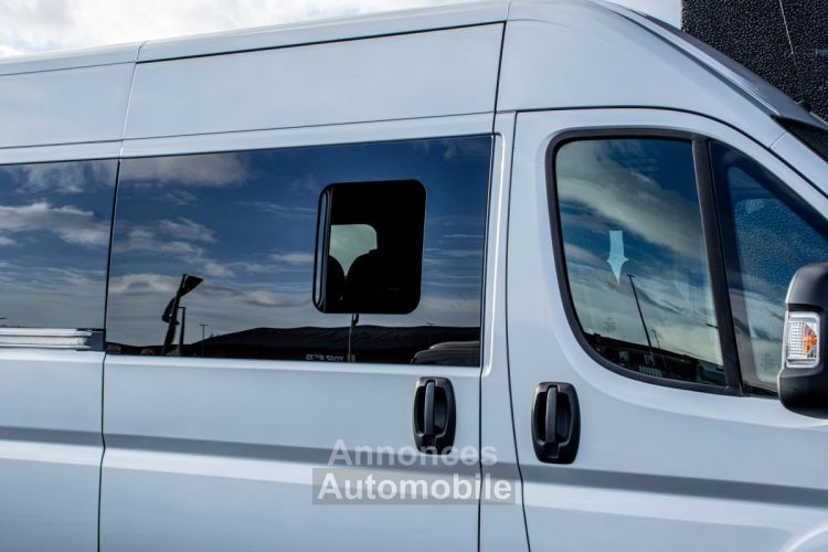 Fiat Ducato Maxi 9 Plaatsen 2.3 EcoJet Minibus - 1STE EIGENAAR - DVD - AIRCO - CAMERA - TREKHAAK - SFEERVERLICHTING - 230V - EURO 6 - <small></small> 18.500 € <small>TTC</small> - #44