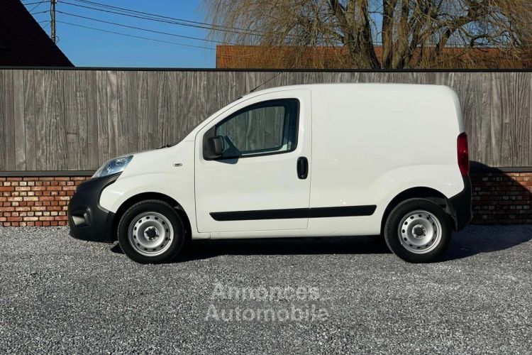 Fiat Fiorino / 1.3jtd / airco / 2020 / 37000km / euro 6d - <small></small> 9.950 € <small>TTC</small> - #3