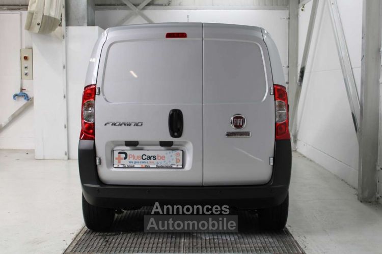 Fiat Fiorino 1.3 MultiJet ~ Lichte vracht Navi Airco Top - <small></small> 12.990 € <small>TTC</small> - #6