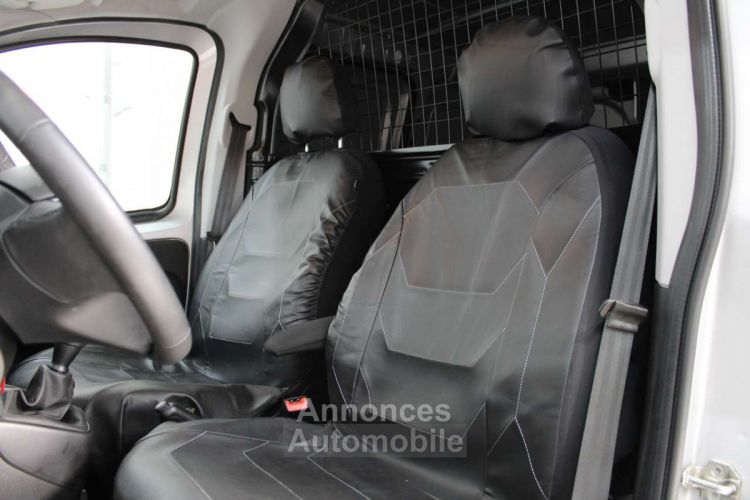 Fiat Fiorino 1.3 MultiJet ~ Lichte vracht Navi Airco Top - <small></small> 12.990 € <small>TTC</small> - #14