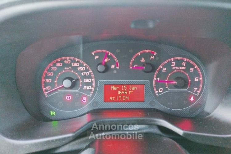 Fiat Fiorino 1.3 Multijet 95ch Pro Lounge - <small></small> 12.990 € <small>TTC</small> - #17