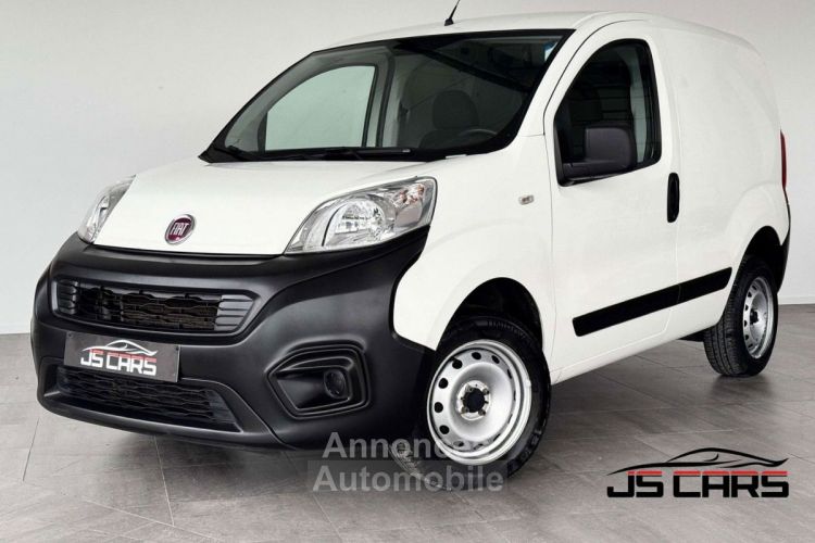 Fiat Fiorino 1.4 ESS / CNG 2PLACES CABINE CLIM RADIO - <small></small> 9.990 € <small>TTC</small> - #1