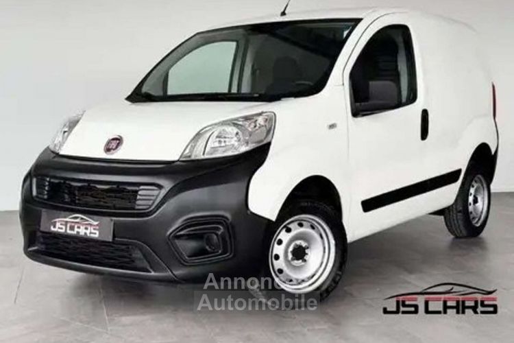 Fiat Fiorino 1.4 ESS / CNG 2PLACES CABINE CLIM RADIO - <small></small> 8.490 € <small>TTC</small> - #1