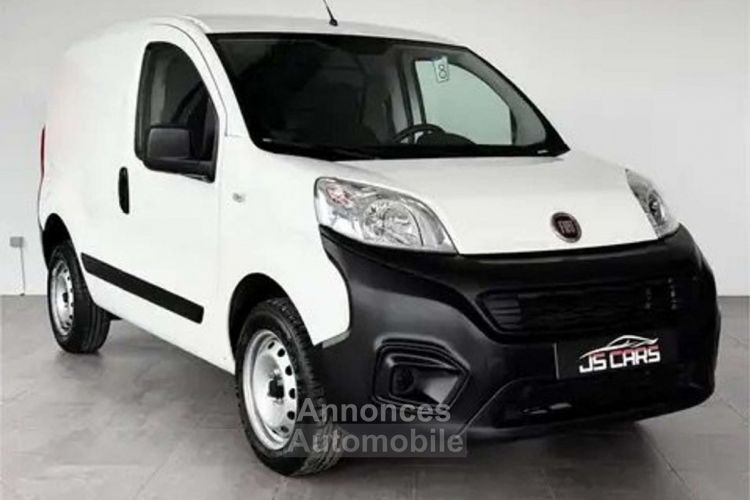 Fiat Fiorino 1.4 ESS / CNG 2PLACES CABINE CLIM RADIO - <small></small> 8.490 € <small>TTC</small> - #7