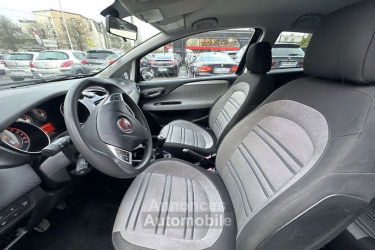 Fiat Grande Punto 1.3 MULTIJET 16V 75CH ESTIVALE 3P - <small></small> 3.490 € <small>TTC</small> - #4