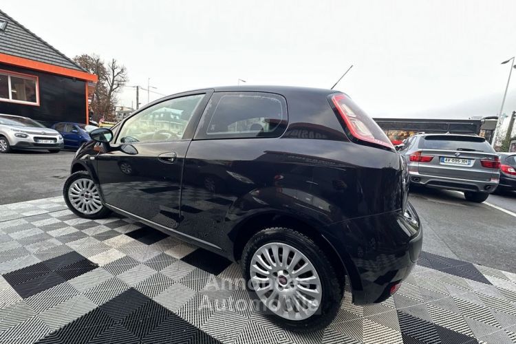 Fiat Grande Punto 1.3 MULTIJET 16V 75CH ESTIVALE 3P - <small></small> 3.490 € <small>TTC</small> - #8