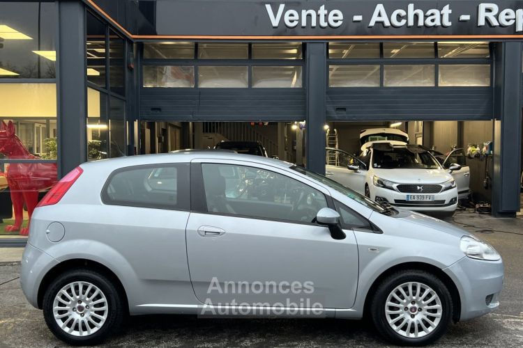 Fiat Grande Punto 1.3 MULTIJET 75 Cv CLIMATISATION BLUETOOTH 5 PLACES - GARANTIE 1 AN - <small></small> 6.470 € <small>TTC</small> - #6