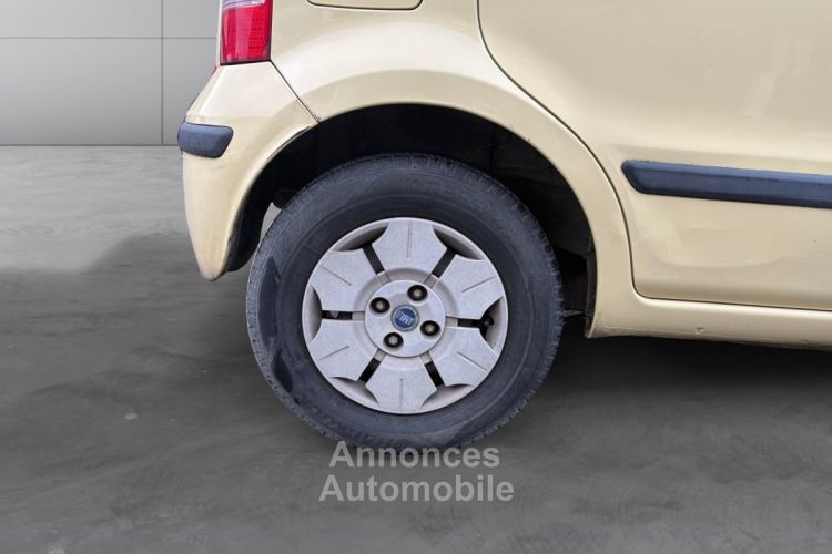 Fiat Panda 1.1 8V Active - <small></small> 1.490 € <small>TTC</small> - #17