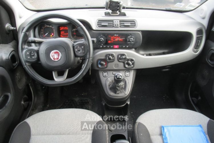 Fiat Panda 1.2 69 ch Climatisation/Attache Remorque - <small></small> 7.790 € <small>TTC</small> - #7