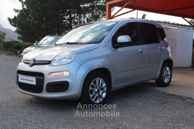 Fiat Panda 1.2L 70CV BTE 5VT FINITION HAUT DE GAMME LOUNGE/BUSINESS 1ER MAIN 5 PORTES 2017 ETAT PARFAIT G - <small></small> 7.790 € <small>TTC</small> - #2