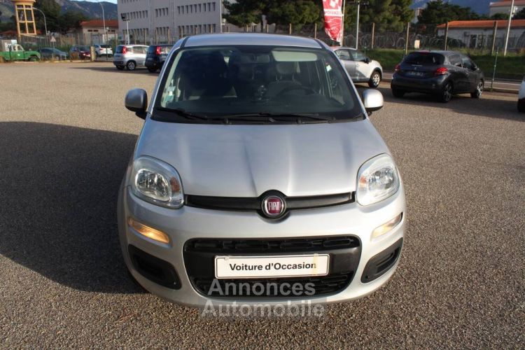 Fiat Panda 1.2L 70CV BTE 5VT FINITION HAUT DE GAMME LOUNGE/BUSINESS 1ER MAIN 5 PORTES 2017 ETAT PARFAIT G - <small></small> 7.790 € <small>TTC</small> - #55