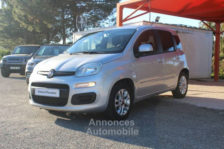 Fiat Panda 1.2L 70CV BTE 5VT FINITION HAUT DE GAMME LOUNGE/BUSINESS 5 PT 2017 1ER MAIN GARANTIE SECURITE - <small></small> 7.790 € <small>TTC</small> - #1