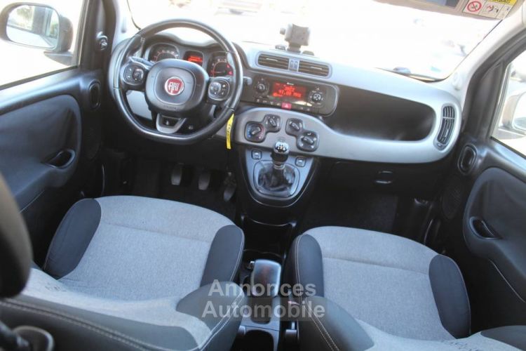 Fiat Panda 1.2L 70CV BTE 5VT FINITION HAUT DE GAMME LOUNGE/BUSINESS 5 PT 2017 1ER MAIN GARANTIE SECURITE - <small></small> 7.790 € <small>TTC</small> - #21