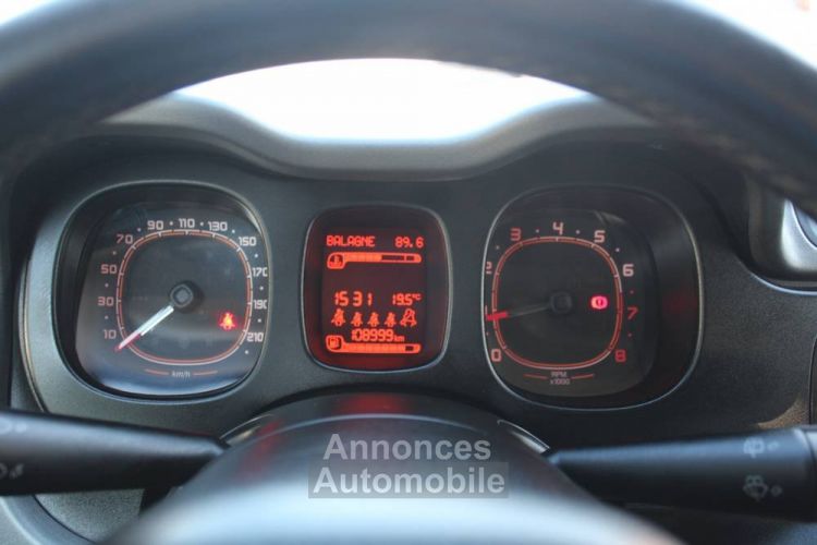 Fiat Panda III 1.2L 70CV BTE 5VT FINITION HAUT DE GAMME LOUNGE 5 PORTES 2017 GARANTIE 6 MOIS MOTEUR/BOITE - <small></small> 6.990 € <small>TTC</small> - #27