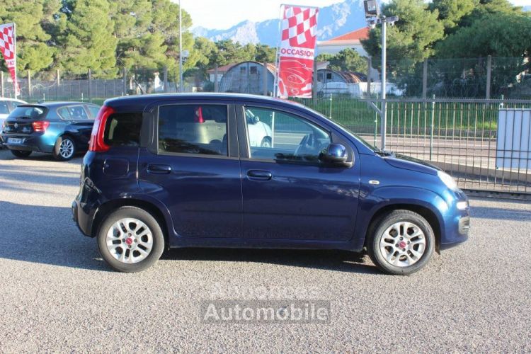 Fiat Panda III 1.2L 70CV BTE 5VT FINITION HAUT DE GAMME LOUNGE 5 PORTES 2017 GARANTIE 6 MOIS MOTEUR/BOITE - <small></small> 6.990 € <small>TTC</small> - #50