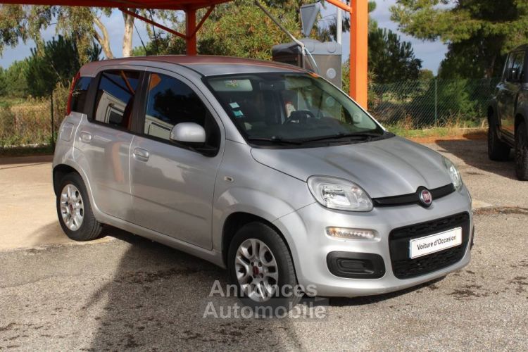 Fiat Panda III 1,2L 70CV BTE 5VT FINITION HAUT DE GAMME LOUNGE/BUSINESS 1ER MAIN 5 PT 2017 GARANTIE 6 MOI - <small></small> 7.990 € <small>TTC</small> - #1