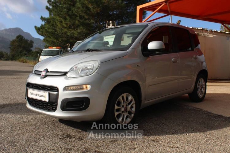 Fiat Panda III 1,2L 70CV BTE 5VT FINITION HAUT DE GAMME LOUNGE/BUSINESS 1ER MAIN 5 PT 2017 GARANTIE 6 MOI - <small></small> 7.990 € <small>TTC</small> - #2