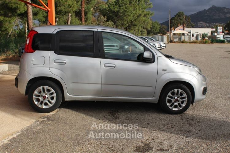 Fiat Panda III 1,2L 70CV BTE 5VT FINITION HAUT DE GAMME LOUNGE/BUSINESS 1ER MAIN 5 PT 2017 GARANTIE 6 MOI - <small></small> 7.990 € <small>TTC</small> - #3