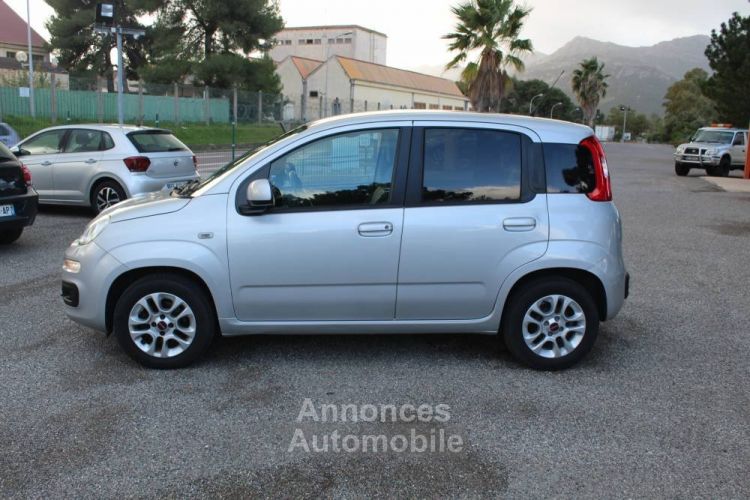 Fiat Panda III 1,2L 70CV BTE 5VT FINITION HAUT DE GAMME LOUNGE/BUSINESS 1ER MAIN 5 PT 2017 GARANTIE 6 MOI - <small></small> 7.990 € <small>TTC</small> - #53