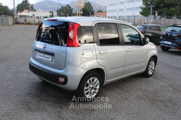 Fiat Panda III 1,2L 70CV BTE 5VT FINITION HAUT DE GAMME LOUNGE/BUSINESS 1ER MAIN 5 PT 2017 GARANTIE 6 MOI - <small></small> 7.990 € <small>TTC</small> - #55