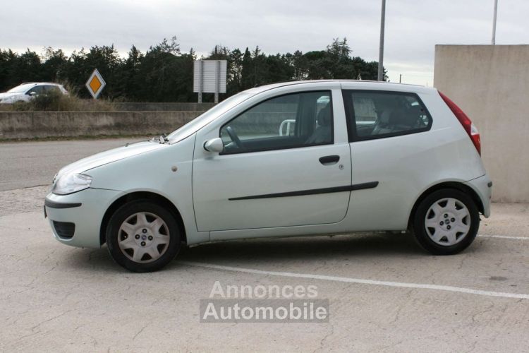 Fiat Punto 1.2 8V 60CH CULT 3P - <small></small> 3.990 € <small>TTC</small> - #2