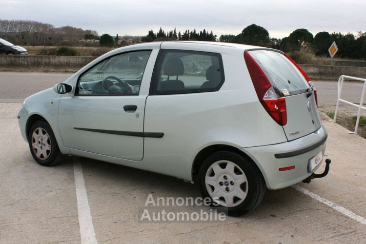 Fiat Punto 1.2 8V 60CH CULT 3P - <small></small> 3.990 € <small>TTC</small> - #3