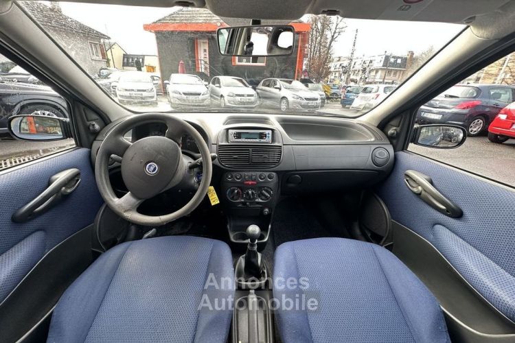 Fiat Punto 1.2 8V 60CH CULT 5P - <small></small> 2.990 € <small>TTC</small> - #5