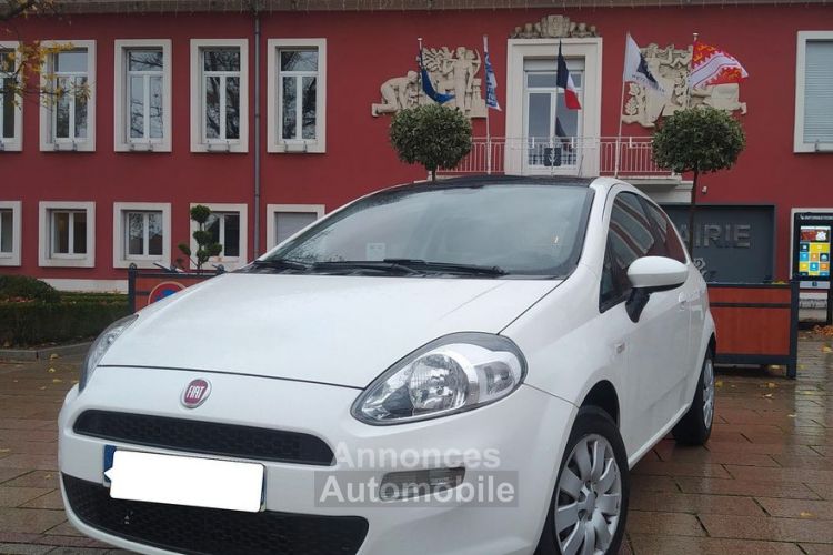 Fiat Punto 1.2 91 000 km toit panoramique - <small></small> 5.990 € <small>TTC</small> - #1