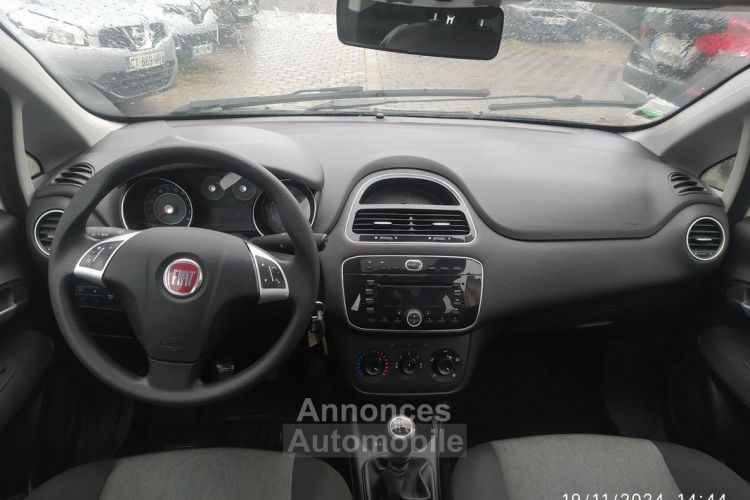 Fiat Punto 1.2 91 000 km toit panoramique - <small></small> 5.990 € <small>TTC</small> - #2