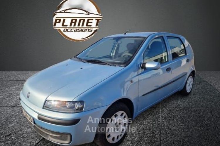 Fiat Punto 1.2i 5 portes Garantie 3 mois - <small></small> 2.990 € <small>TTC</small> - #1