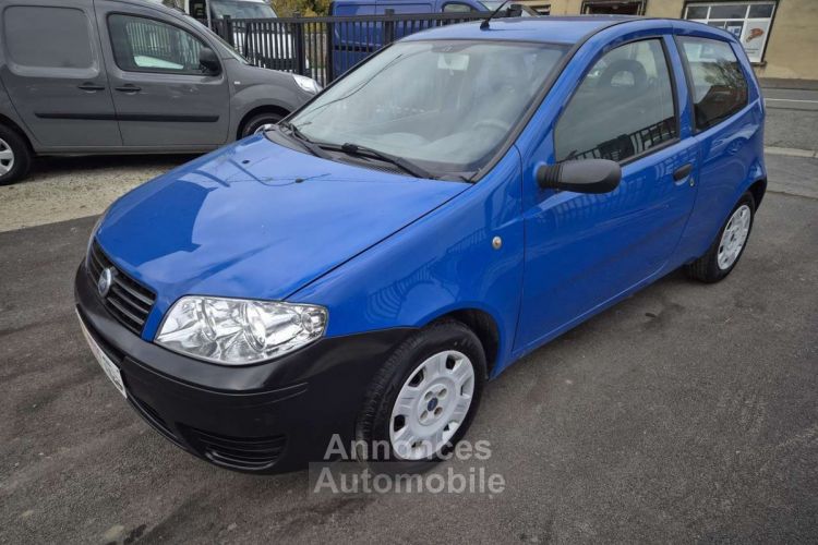 Fiat Punto 1.2i 8v - <small></small> 3.450 € <small>TTC</small> - #1