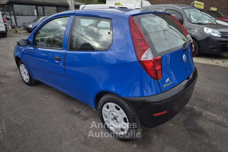 Fiat Punto 1.2i 8v - <small></small> 3.450 € <small>TTC</small> - #6