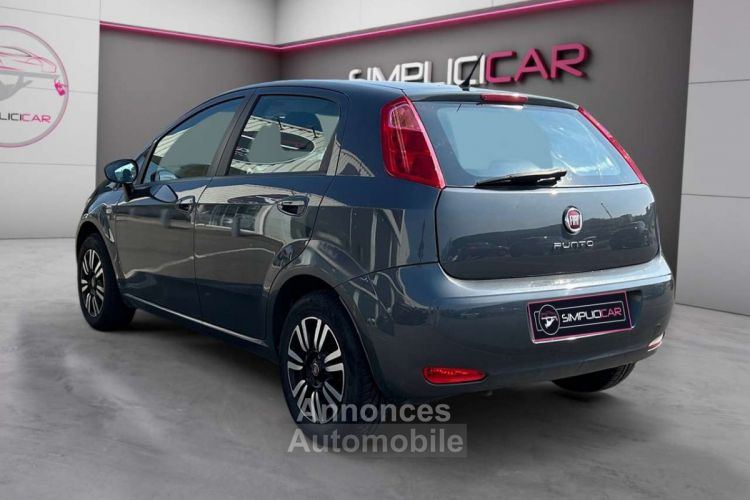 Fiat Punto 1.2i Street - <small></small> 6.499 € <small>TTC</small> - #3