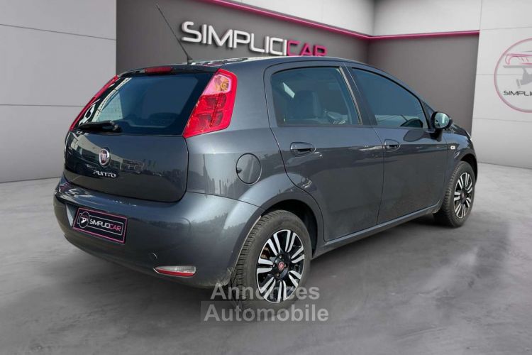 Fiat Punto 1.2i Street - <small></small> 6.499 € <small>TTC</small> - #4