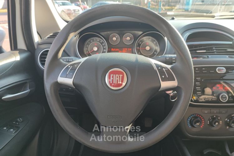 Fiat Punto 1.3 Multijet 16v 75ch Easy - <small></small> 6.990 € <small>TTC</small> - #17