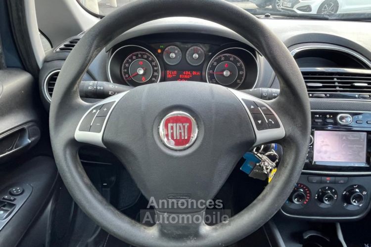 Fiat Punto 1.4 8v 77ch S&S Easy 5p (Clim, Bluetooth, GPS) - <small></small> 6.990 € <small>TTC</small> - #32