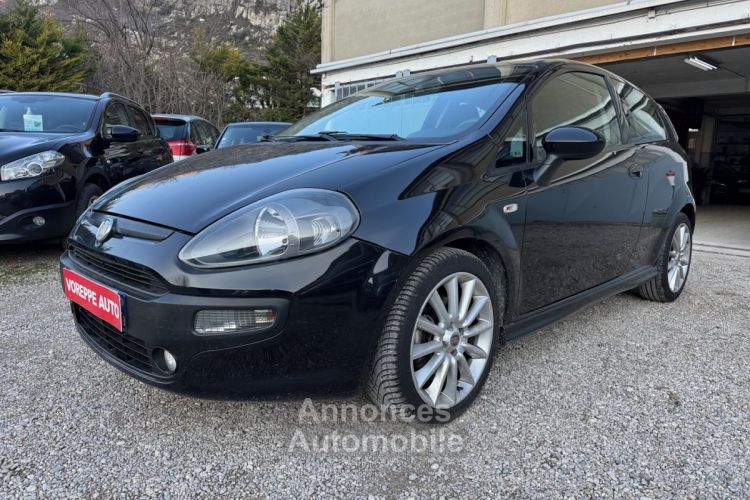 Fiat Punto 1.4 MULTIAIR TURBO 16V 135CH LOUNGE 3P/ CRITERE 1 / - <small></small> 6.499 € <small>TTC</small> - #1