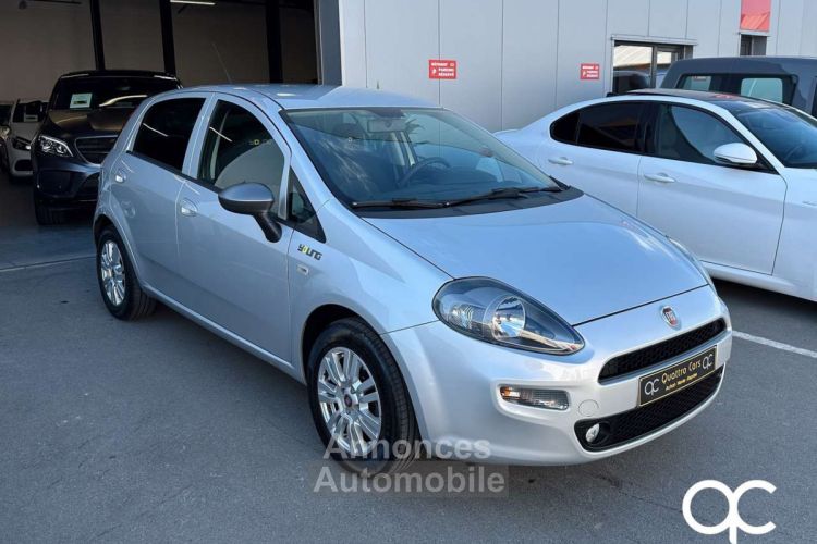 Fiat Punto 1.4i 77CH YOUNG GPS BLUETOOT CLIM 1ER PROPRIO - <small></small> 7.990 € <small>TTC</small> - #4