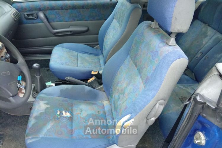 Fiat Punto CABRIO 1.2 l 16V 85 cv pour restauration ou pièces - <small></small> 600 € <small></small> - #5