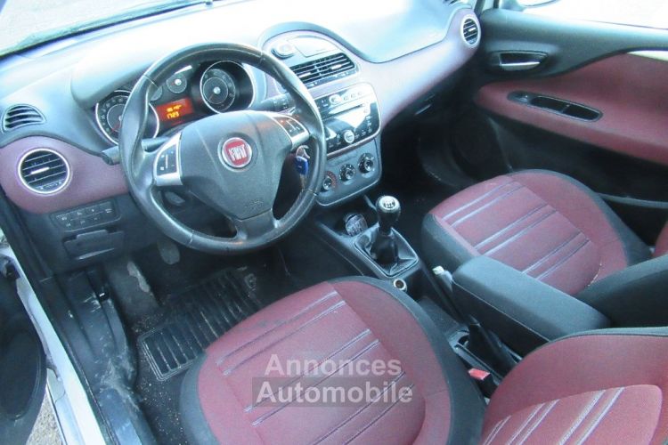 Fiat Punto Evo 1.3 Multijet 16V 75 EN L ETAT - <small></small> 2.490 € <small>TTC</small> - #7