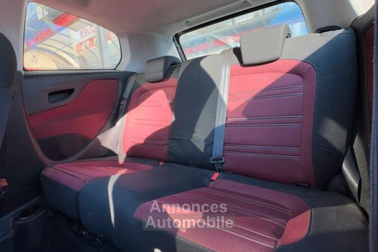 Fiat Punto II 1.3 Multijet 16v 70ch Cult 3p - <small></small> 4.490 € <small>TTC</small> - #4