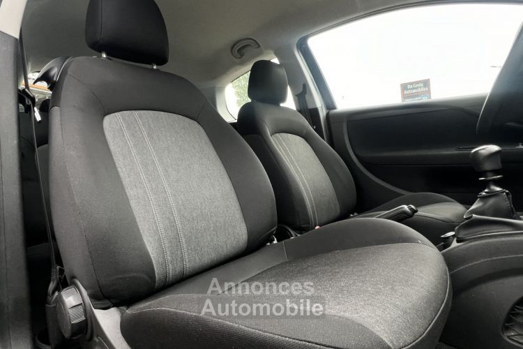 Fiat Punto III PHASE 3 1.2 69 Cv 5 PLACES / CLIMATISATION 59 700 Kms CRIT AIR 1 - GARANTIE 1 AN - <small></small> 6.470 € <small>TTC</small> - #10