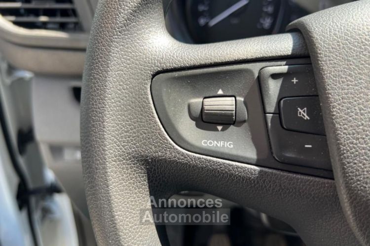 Fiat Scudo 2.0DIESEL 145CH CAMERA DE RECUL + APPLE CARPLAY INTERIEUR BOIS - <small></small> 29.980 € <small>TTC</small> - #17